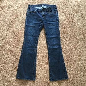 Modern flare Loft jeans